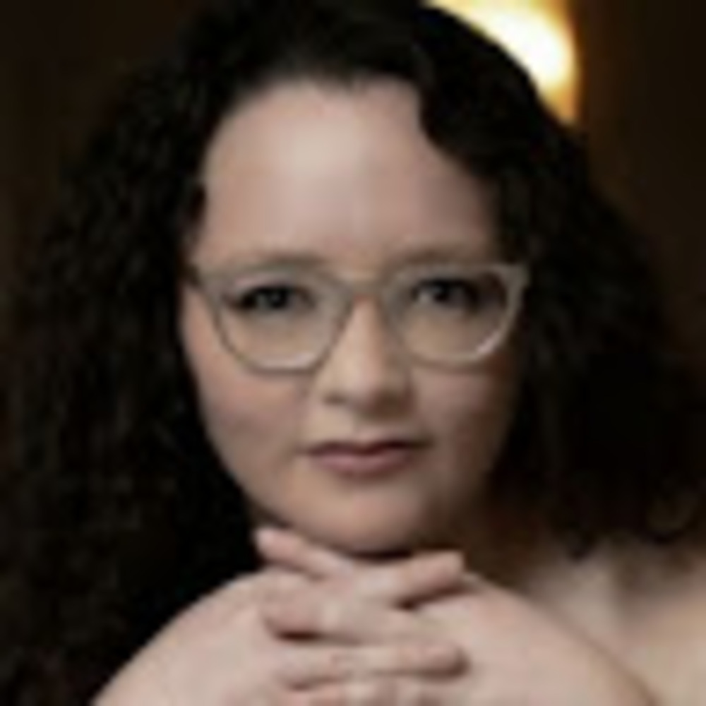 Meet your Posher, Stacey